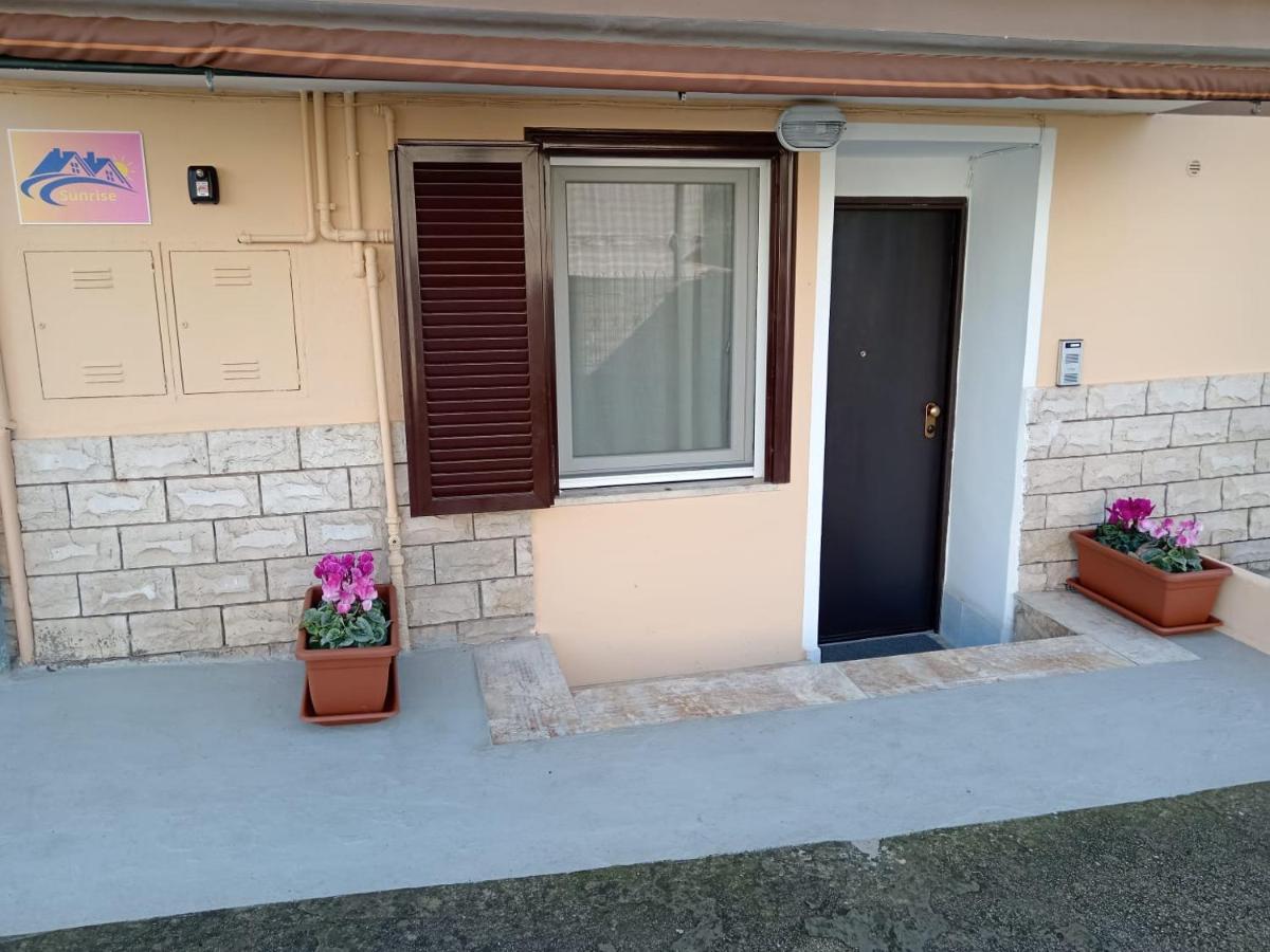 Sunrise Apartment Monterotondo  Exterior photo